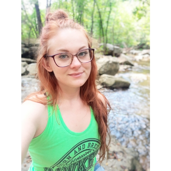 Meet your Posher, Bobbie - Picture 1 of 1